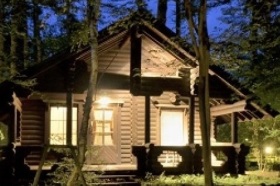 すずかる荘　コテージの外観のイメージ